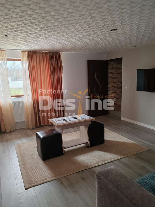  Casa parter+mansarda si teren in Lipovat, Vaslui
