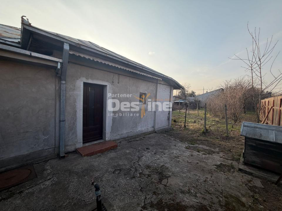 Casa +Teren intravilan 900 mp ( 2 corpuri de casă )Calea Giulești  