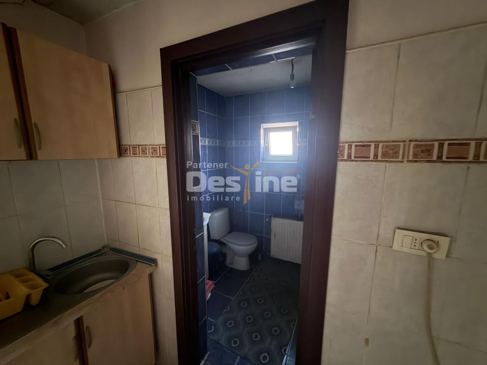 Casa +Teren intravilan 900 mp ( 2 corpuri de casă )Calea Giulești  