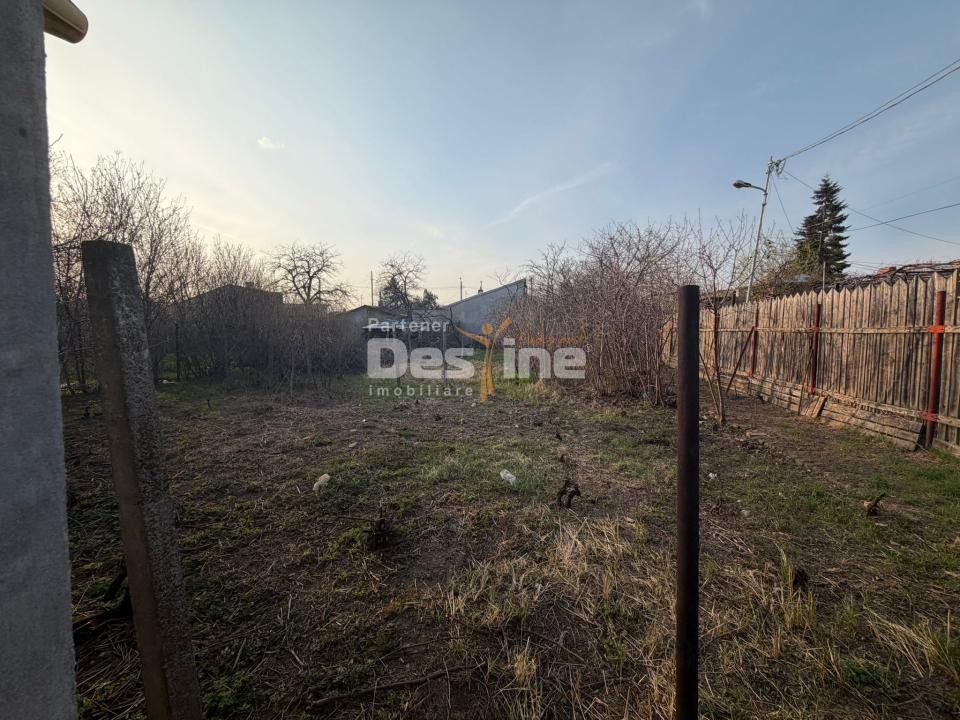 Casa +Teren intravilan 900 mp ( 2 corpuri de casă )Calea Giulești  