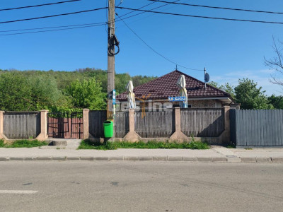 Spatiu comercial cu vad existent, Vaslui, Gura Bustei