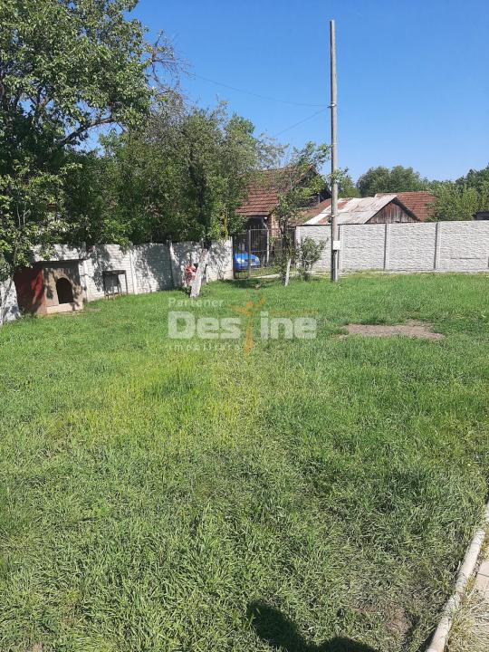 CASĂ DE VÂNZARE 