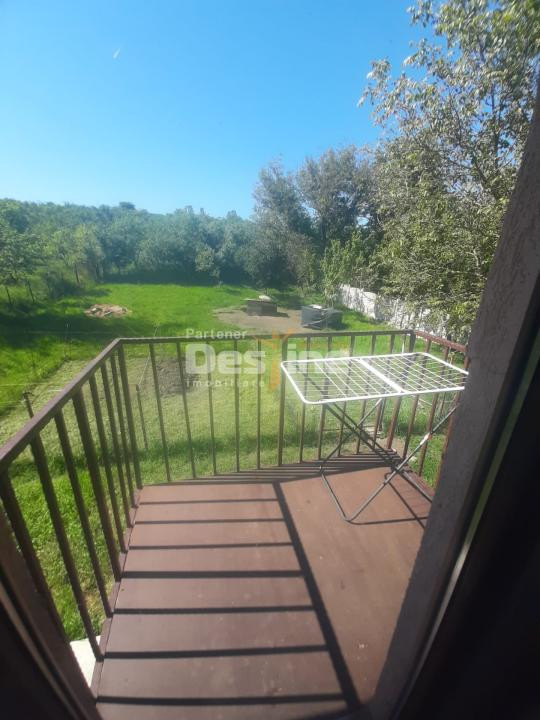 CASĂ DE VÂNZARE 
