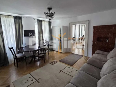 Apartament 2 camere, et. 1, proaspăt renovat, Piața Sfatului