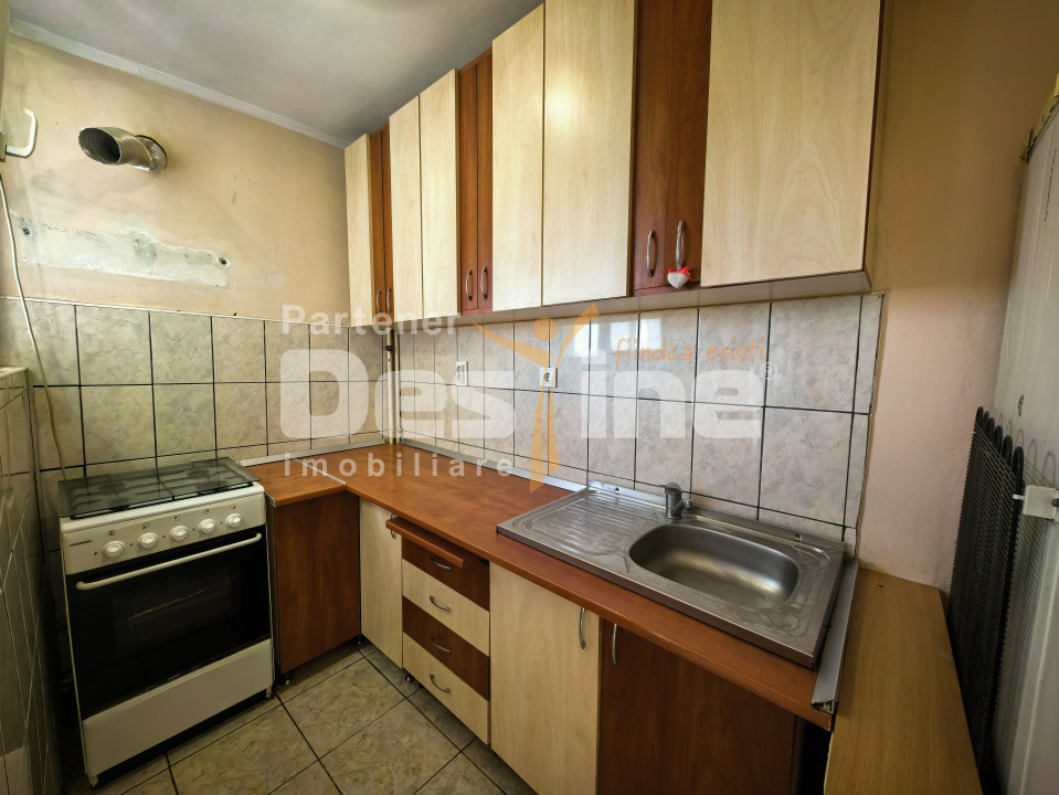 Apartament 1 Cameră 32 m, etaj intermediar, imobil cu lift