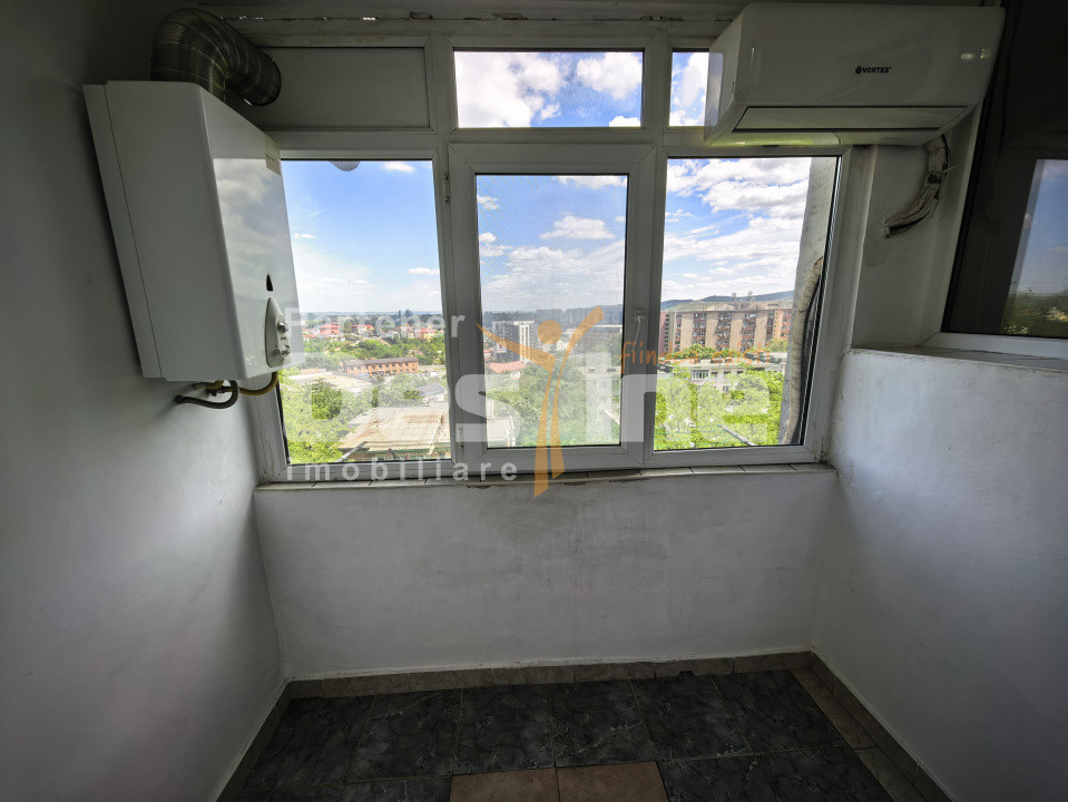 Apartament 1 Cameră 32 m, etaj intermediar, imobil cu lift