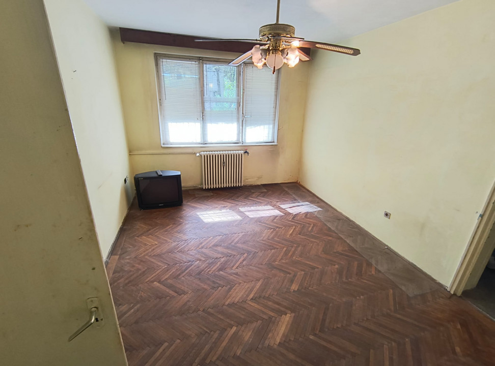 APARTAMENT 2 CAMERE DE VANZARE CALEA BUCURESTI