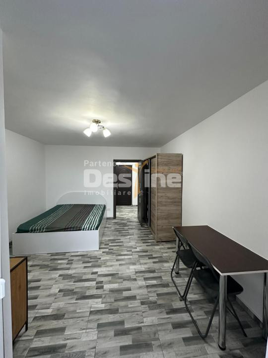 Garsoniera renovata la etaj intermediar, pet friendly, Tractorul, langa Coresi