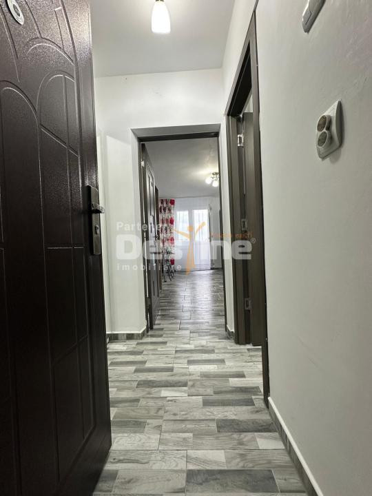 Garsoniera renovata la etaj intermediar, pet friendly, Tractorul, langa Coresi