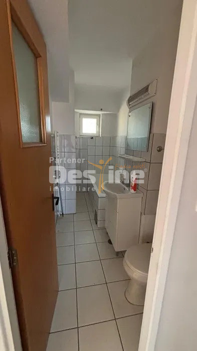 13 Septembrie-Drumul Sării | 4 camere | 98mp | et 5 | bloc 1999 | 230.000 euro