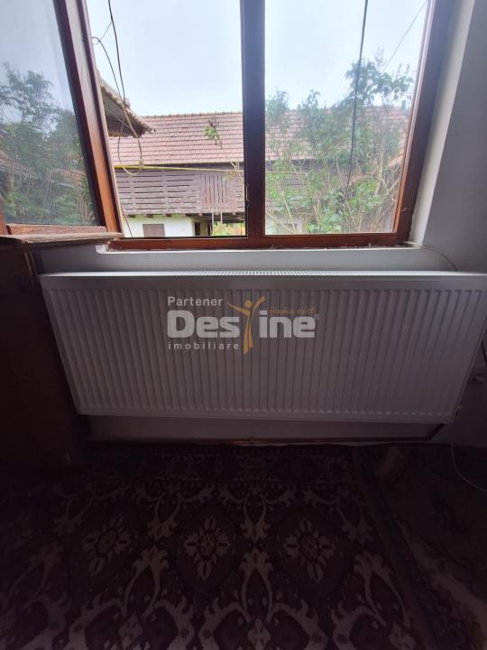 Oportunitate rară! Casă spațioasă aproape de Barajul Valea Uzului, Darmanesti