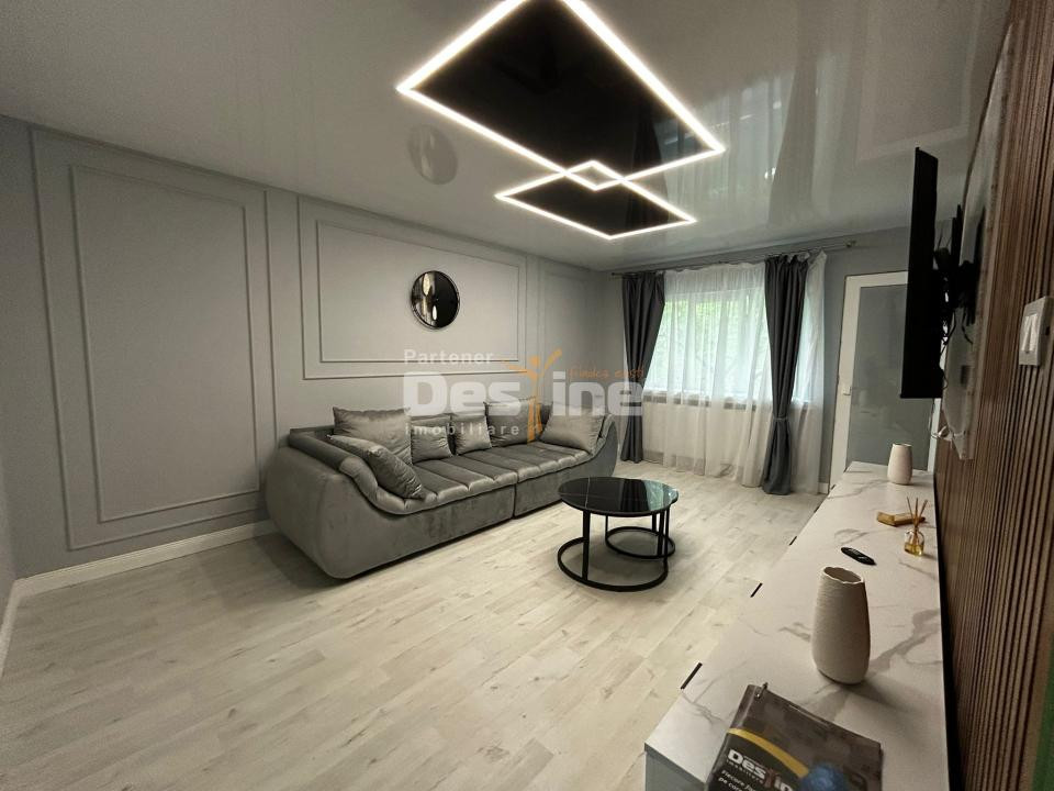 Apartament 3CD 72mp, etaj intermediar, Nicolina, 2 bai + balcon