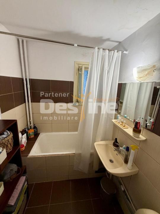 Apartament de vânzare | 2 camere | semidecomandat | zona NICOLINA 2, jud. IAȘI |