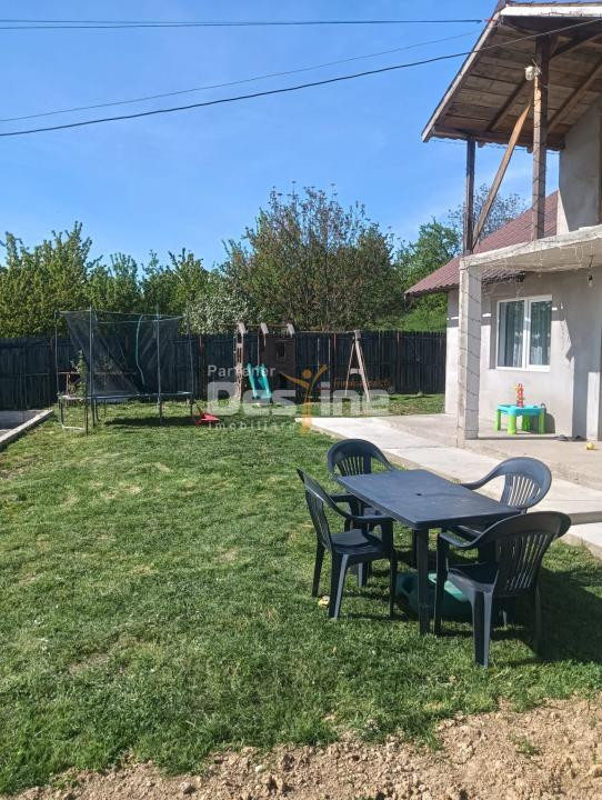 Casă de vânzare 85 mp | Zona Bârnova | Loc parcare | Constr. parțial finalizat
