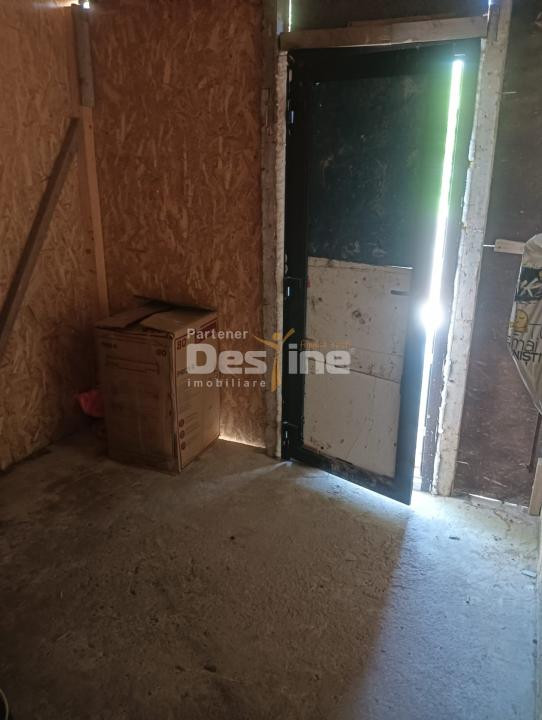 Casă de vânzare 85 mp | Zona Bârnova | Loc parcare | Constr. parțial finalizat