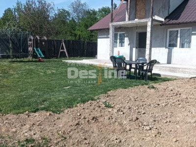 Casă de vânzare 85 mp | Zona Bârnova | Loc parcare | Constr. parțial finalizat