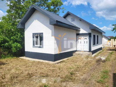 CASĂ NOUĂ DE VÂNZARE ÎN LUMINA – ZONĂ ULTRACENTRALĂ