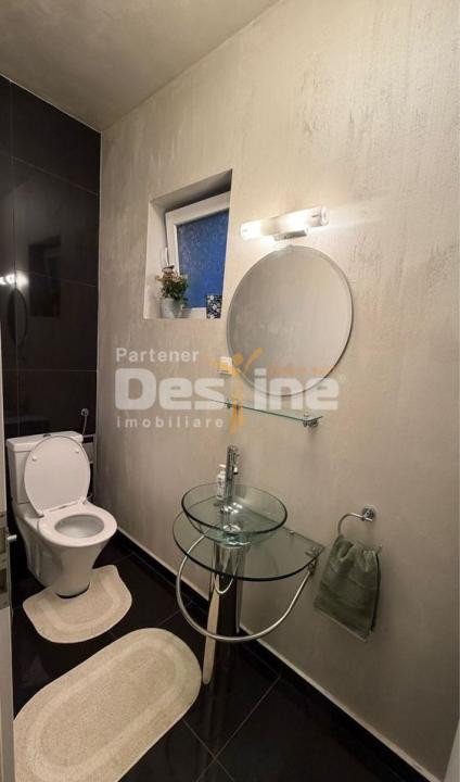 inchiriez apartament 4 camere