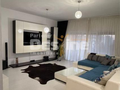 inchiriez apartament 4 camere