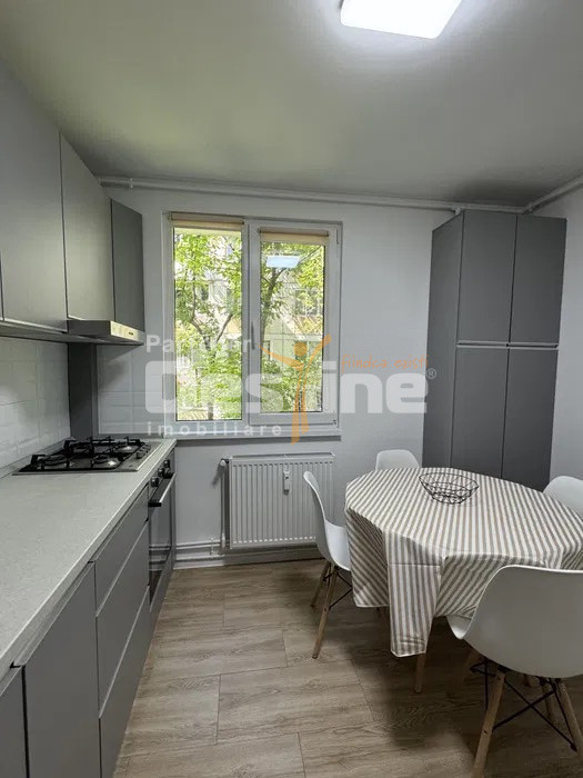 Aleea Ghimes | 2 cam | 48mp | centrala proprie | complet renovat | 109.000 euro