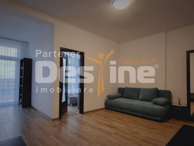 Inchiriez apartament