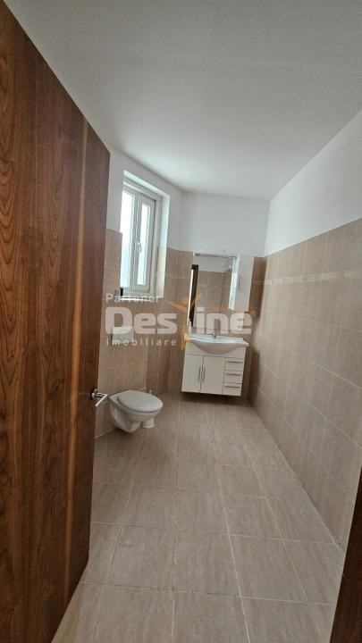 Spațiu de birouri într-o vilă istorică | 160 mp | Piața Romană 