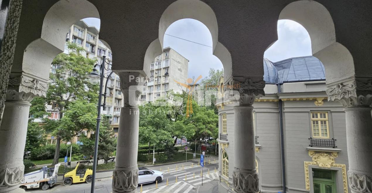 Spațiu de birouri într-o vilă istorică | 160 mp | Piața Romană 