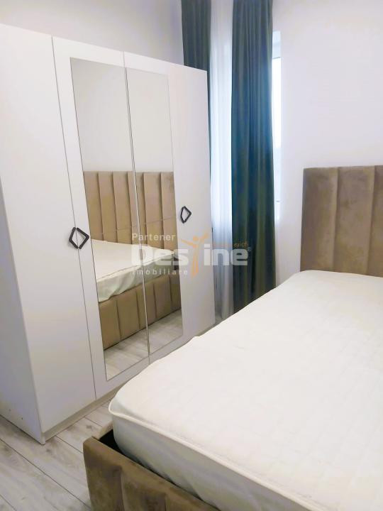GARSONIERĂ PREMIUM DE ÎNCHIRIAT – LUPENI | 400 €/lună