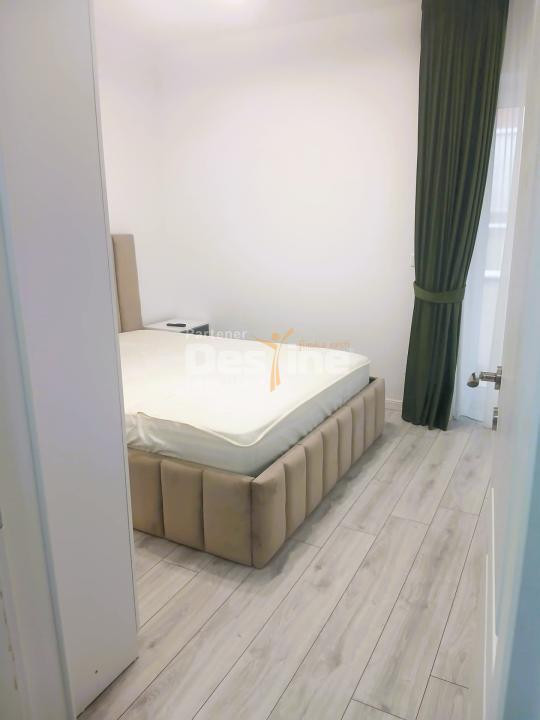 GARSONIERĂ PREMIUM DE ÎNCHIRIAT – LUPENI | 400 €/lună