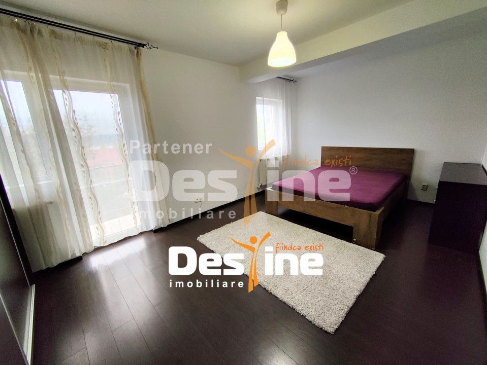 Apartament 3c mobilat și utilat, cu balcon + loc parcare