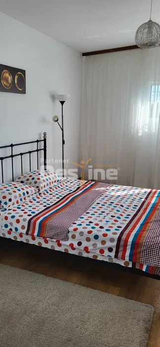 INCHIRIERE CASA ROSU CHIAJNA – 580 EURO