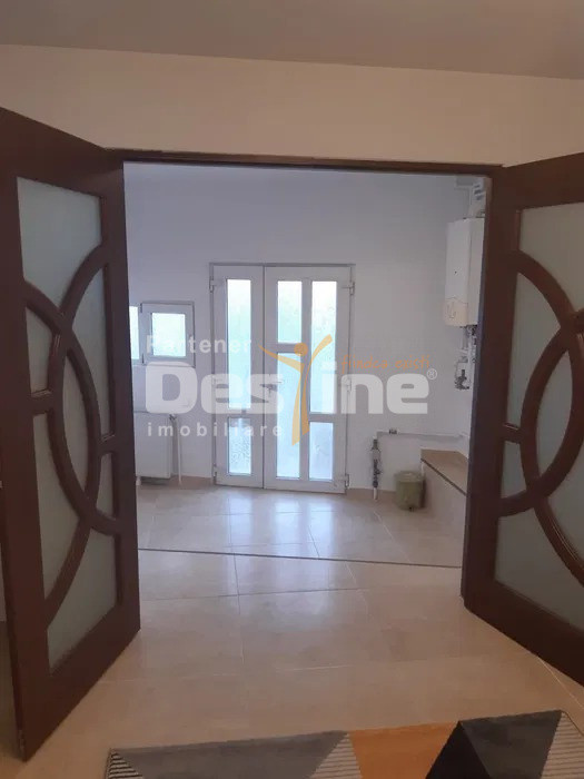 INCHIRIERE CASA ROSU CHIAJNA – 580 EURO