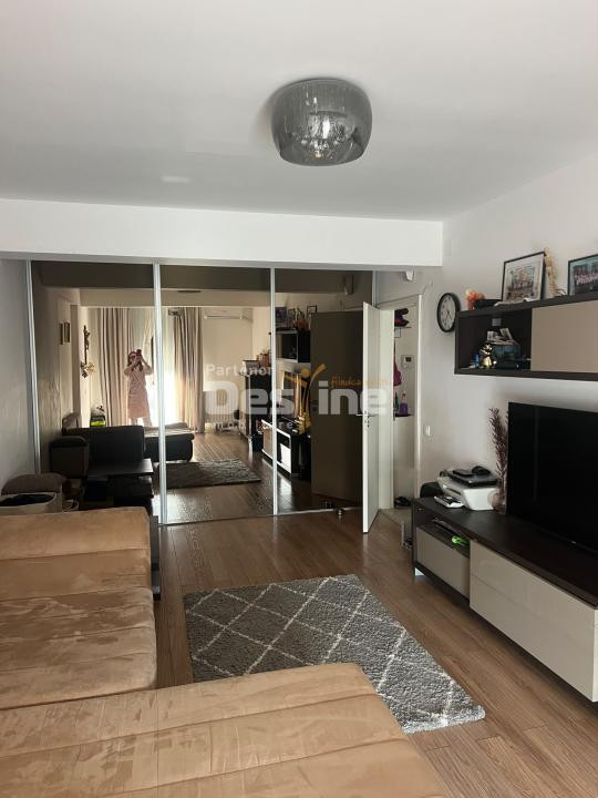 Apartament 2 camere decomandat 65 mp, Prelungirea Ghencea, loc parcare