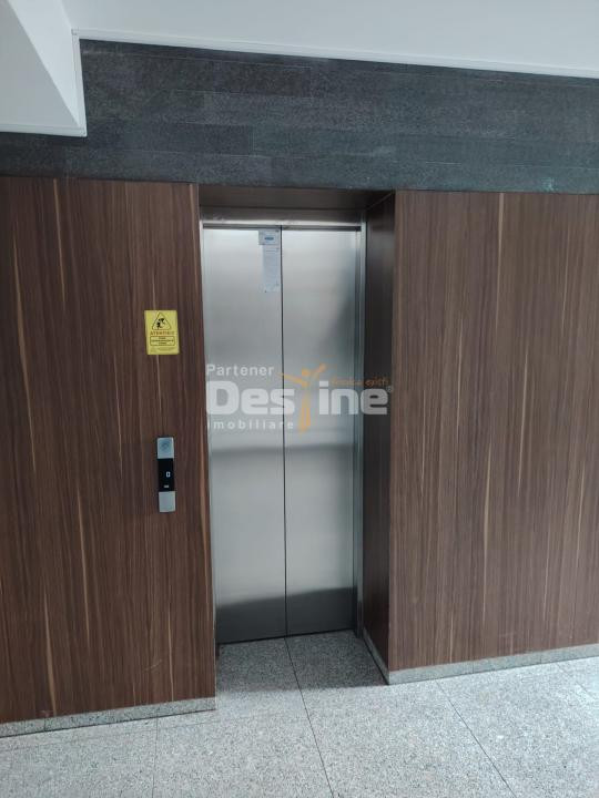 Apartament 2 camere decomandat 65 mp, Prelungirea Ghencea, loc parcare