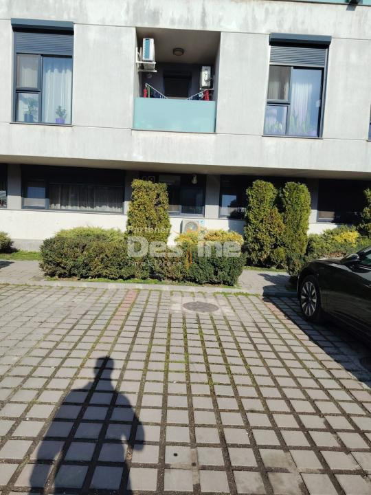 Apartament 2 camere decomandat 65 mp, Prelungirea Ghencea, loc parcare