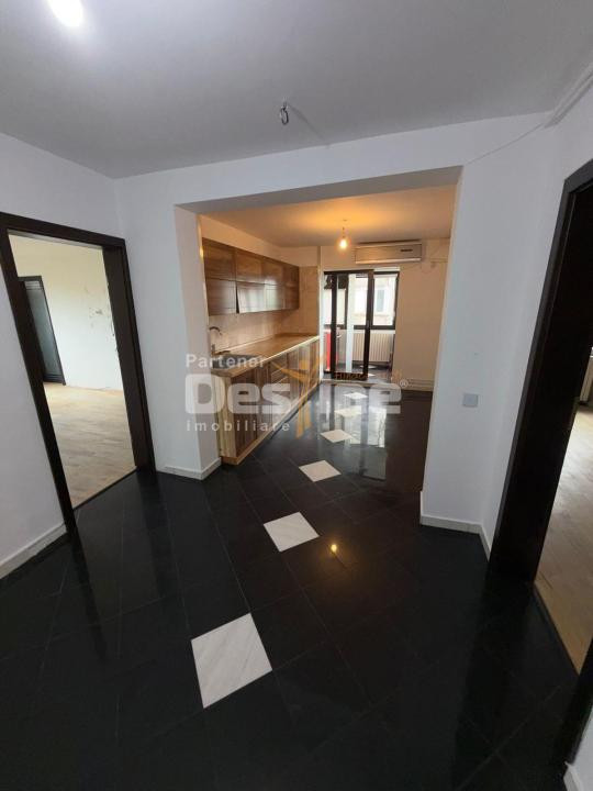 APARTAMENT 4 CAMERE DECOMANDAT, 79mp, 500m METROU CRANGASI