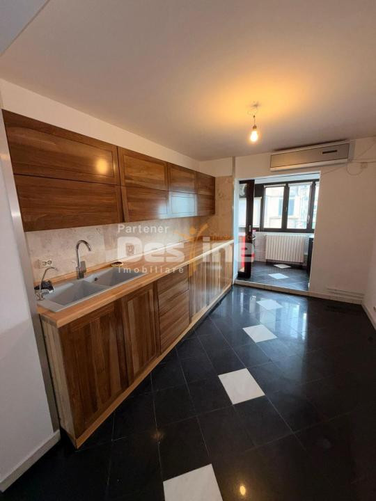 APARTAMENT 4 CAMERE DECOMANDAT, 79mp, 500m METROU CRANGASI