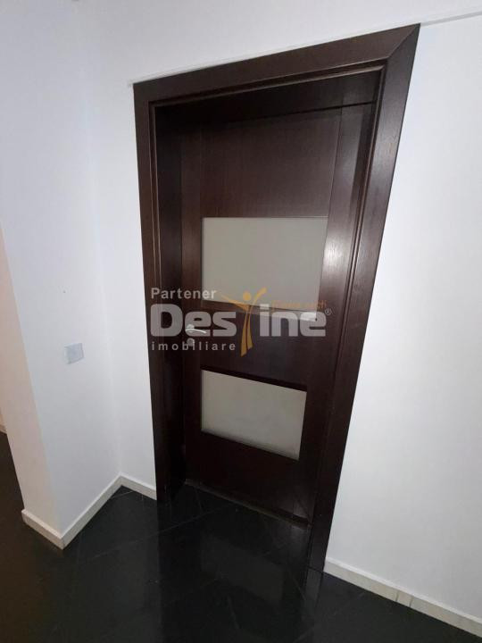 APARTAMENT 4 CAMERE DECOMANDAT, 79mp, 500m METROU CRANGASI