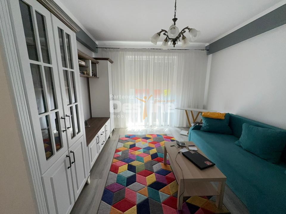 APARTAMENT 3 CAMERE, COMPLET RENOVAT ȘI MOBILAT, 91mp, RAHOVA, ETAJ 2
