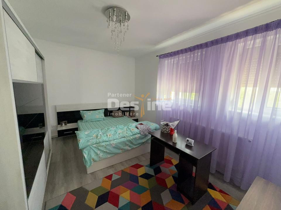 APARTAMENT 3 CAMERE, COMPLET RENOVAT ȘI MOBILAT, 91mp, RAHOVA, ETAJ 2