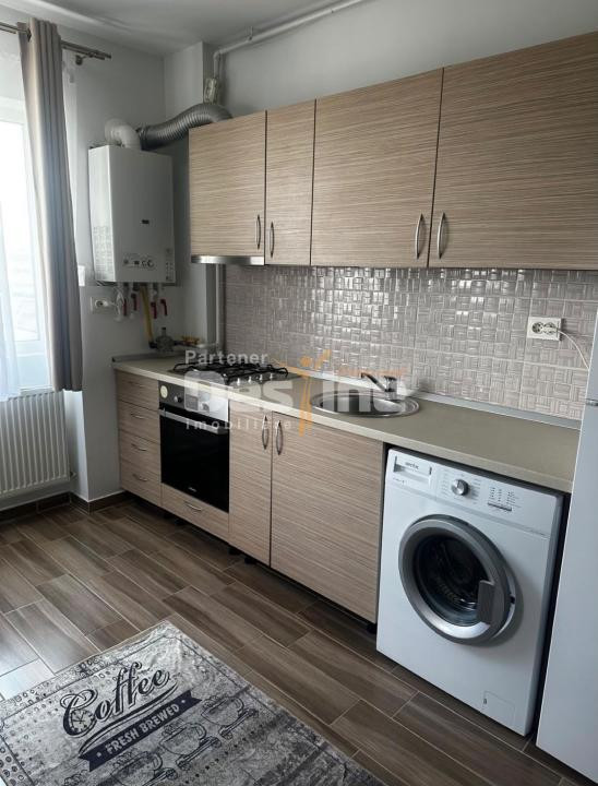APARTAMENT 2 CAMERE SEMIDECOMANDAT, 50mp.