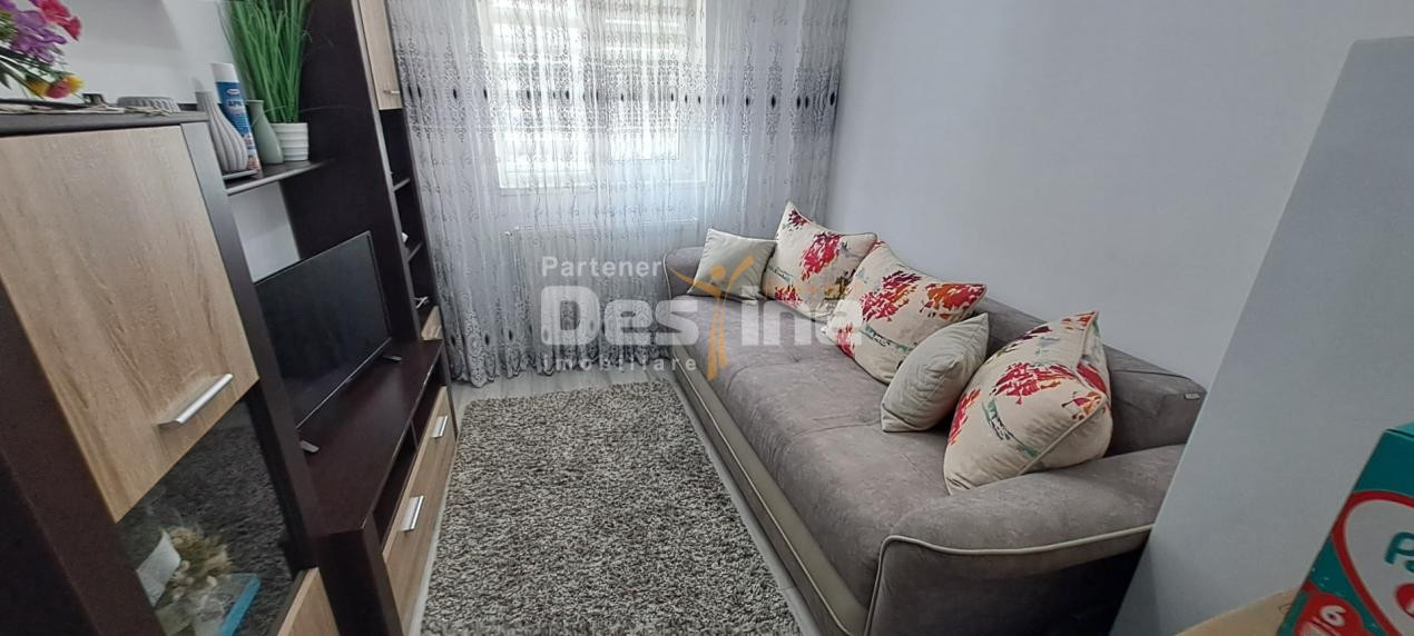 TATARASI, Apartament 3 camere 