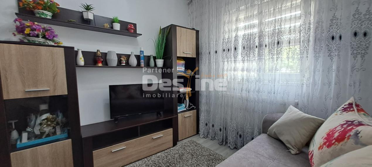 TATARASI, Apartament 3 camere 