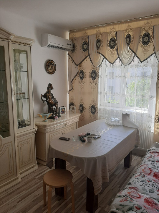 VANZARE APARTAMENT