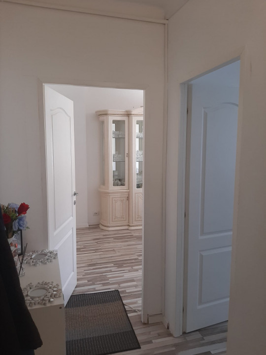 VANZARE APARTAMENT