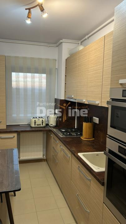 Apartament cu 2 camere la etaj intermediar, cu balcon, situat in cartierul Astra