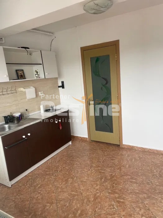 Pucheni | 2 camere | 57mp | et 3 | bloc 2015 | 80.000 euro