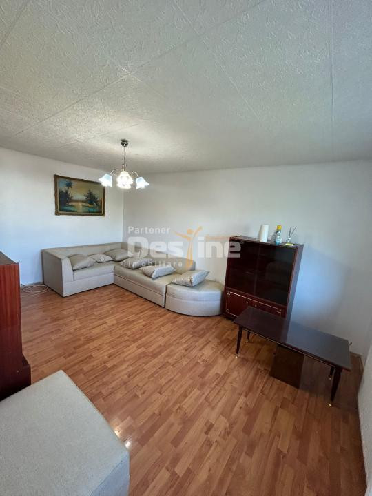 Sebastian-Dunvat | 3 camere | 74mp | et. 4 | centrala proprie | 105.500 euro