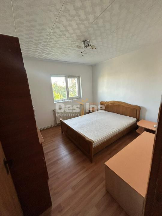 Sebastian-Dunvat | 3 camere | 74mp | et. 4 | centrala proprie | 105.500 euro
