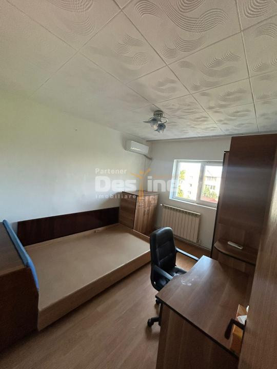 Sebastian-Dunvat | 3 camere | 74mp | et. 4 | centrala proprie | 105.500 euro